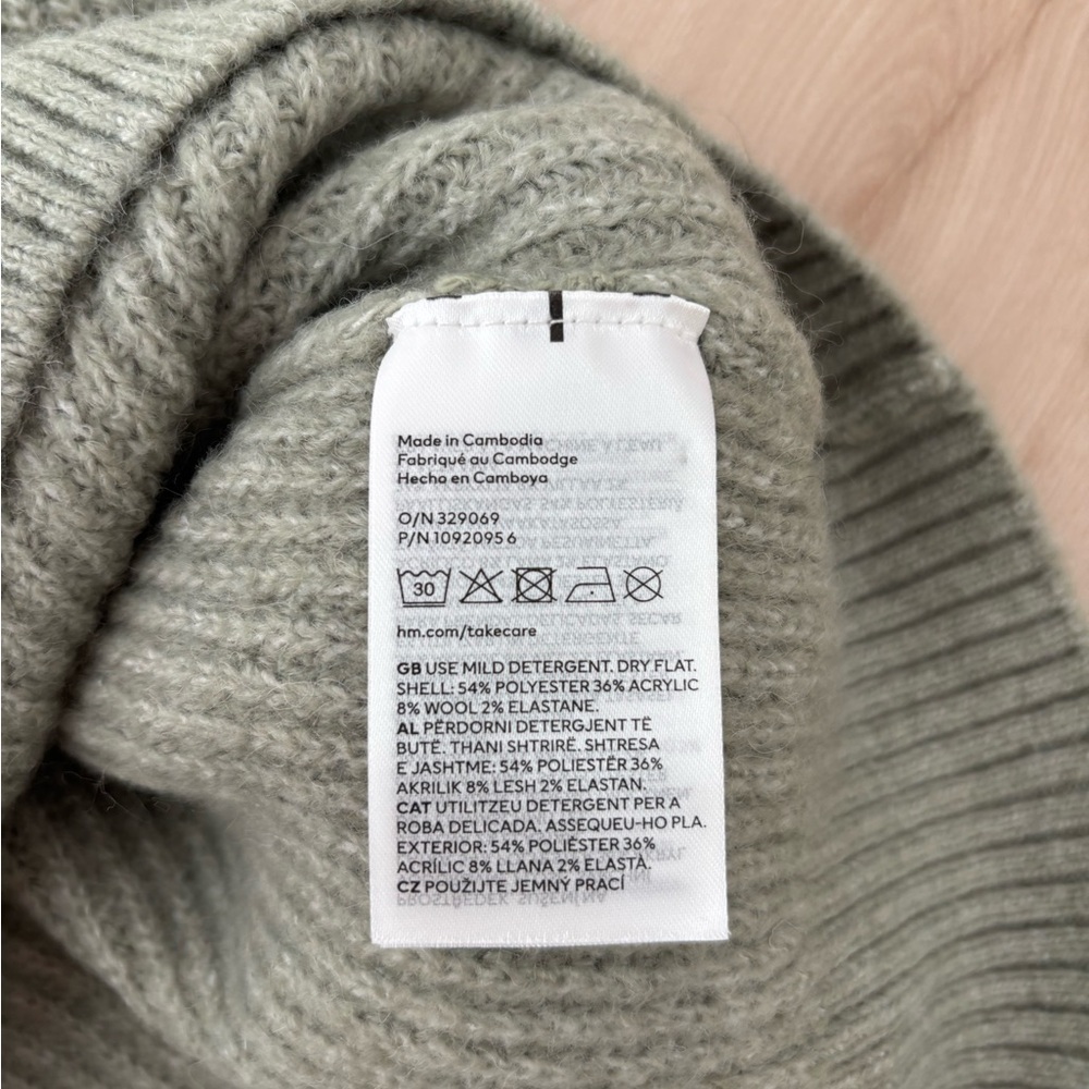 H&M Women's Cowl Neck Sweater in sage color Green - Picture 6 of 11